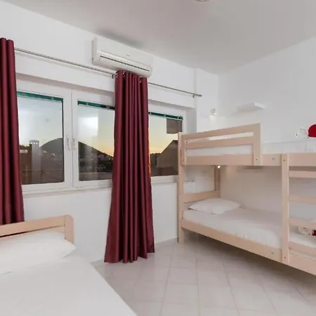 Free Bird - Bed In Four Bed Mixed 3 Dubrovnik