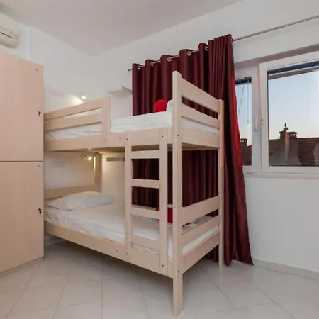 Free Bird - Bed In Four Bed Mixed 3
